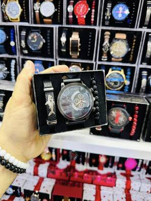 Toptan Kutulu 3'lü Kombin Erkek Kol Saati 