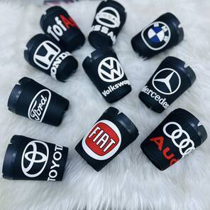 Toptan Araba Markalı Koku Yapmaz Sigara Küllüğü 