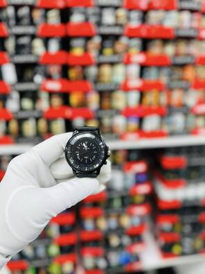 Toptan Silikon Kordonlu Erkek Lüx Saat