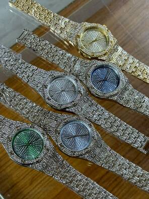 Toptan Taşlı Bay&Bayan Lüx Saat