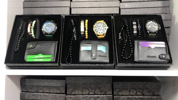 Toptan Cüzdanlı 5'Li Kutulu Saat Erkek Kombin Takımı 