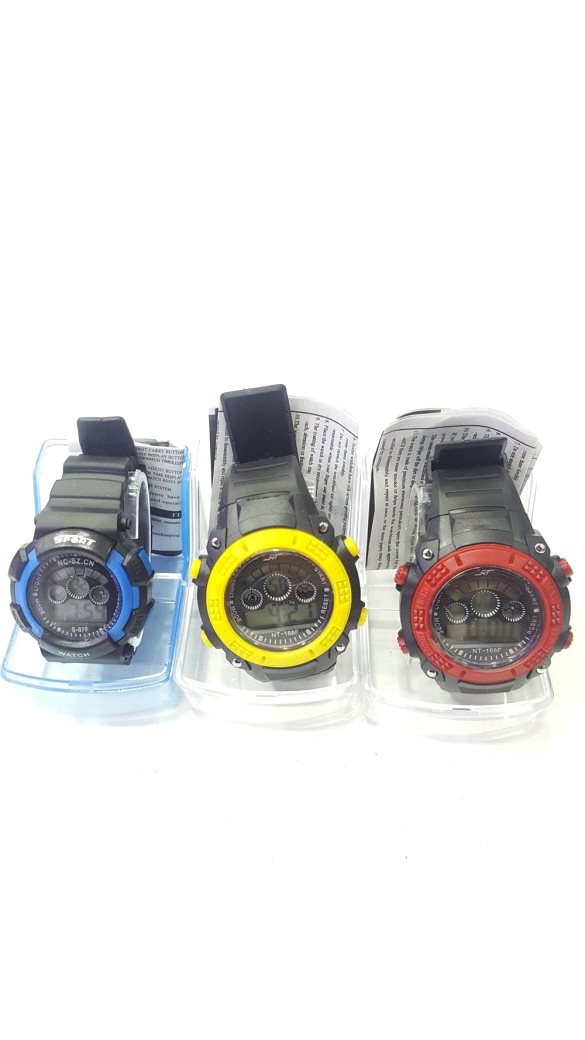 Toptan Kutulu Dijital Erkek Çocuk Saat