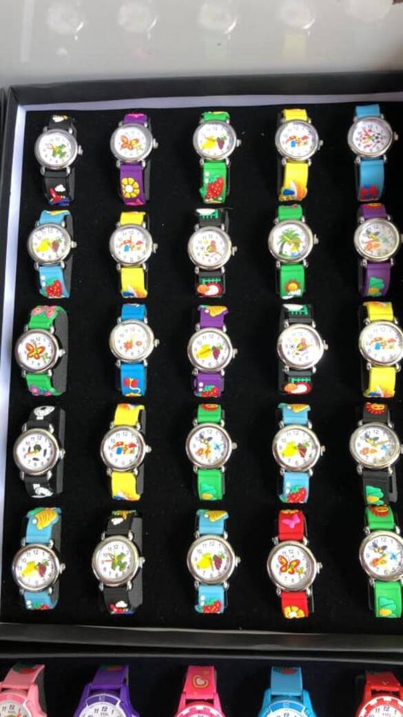 Toptan Silikon Kordonlu Uygun Grup Çocuk Saat 