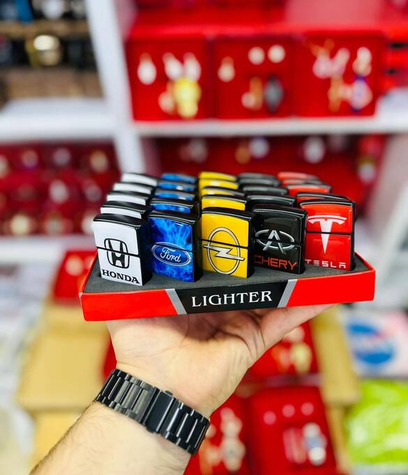 Toptan Araba Amblem Baskılı Zippo Çakmak