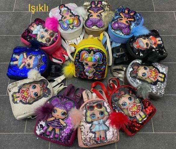 Toptan Çocuk Figürlü Kabartmalı&Işıklı Ponponlu Ve Pullu Sırt Çantası