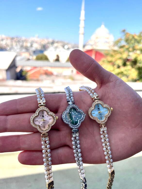 Toptan İnci Kordonlu Bayan Metal Lüx Saat 