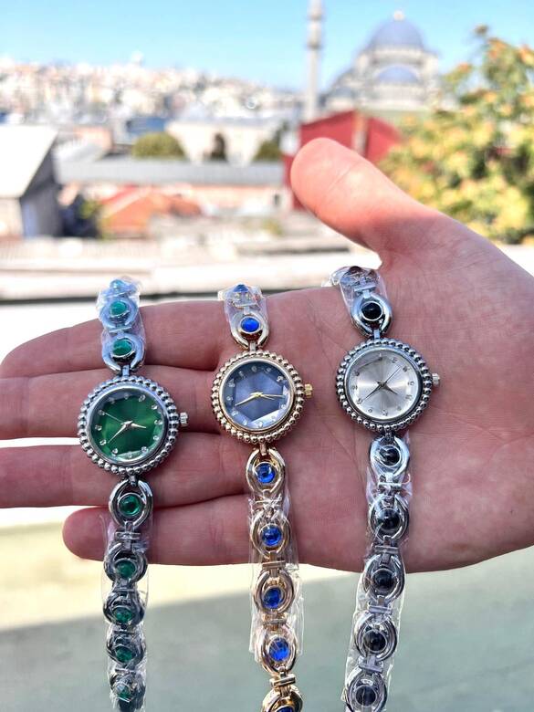 Toptan İnci Kordonlu Bayan Metal Lüx Saat 