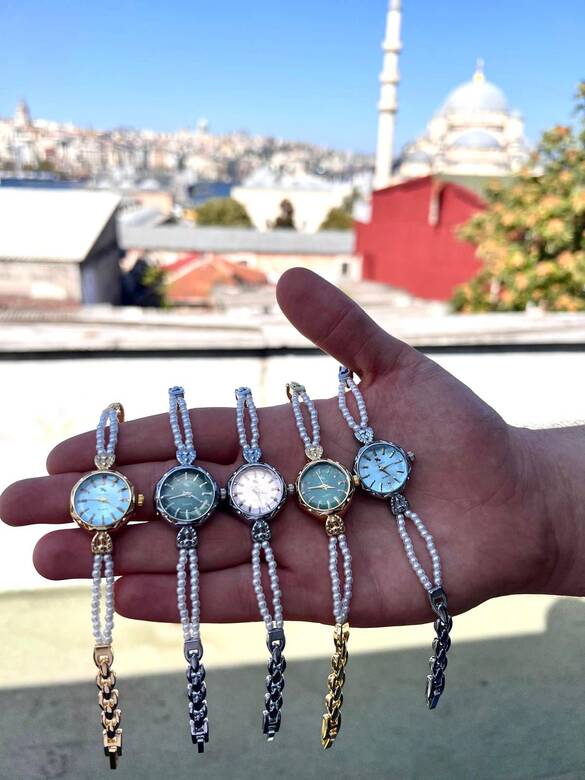 Toptan İnci Kordonlu Bayan Metal Lüx Saat 