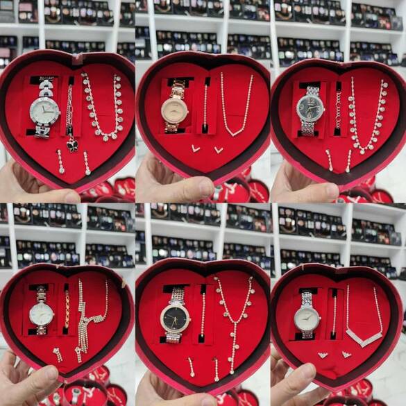 Toptan Kalp Kutulu Bayan Saat Set Takımı