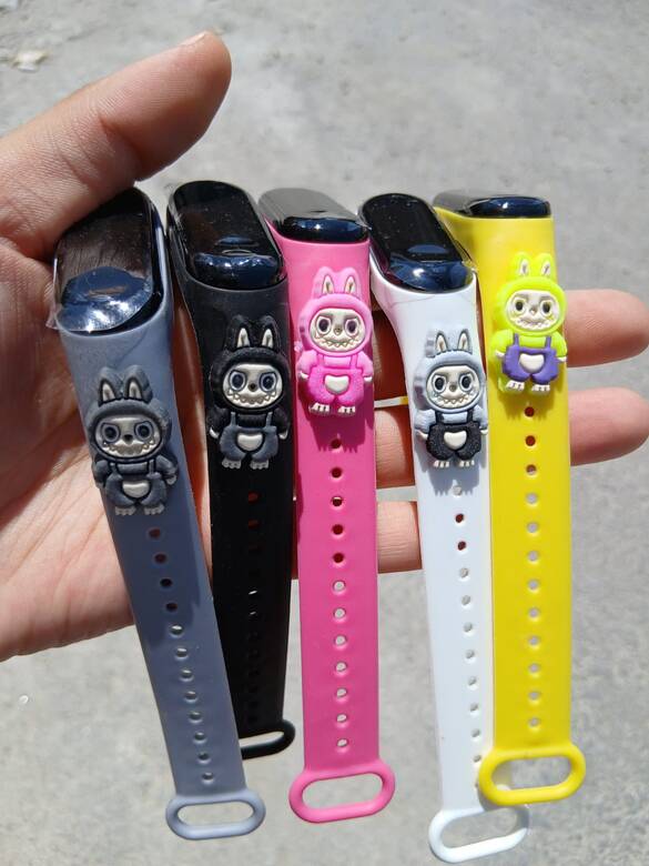 Toptan LABUBU Figürlü Su Geçirmez Çocuk Dijital Led Saat