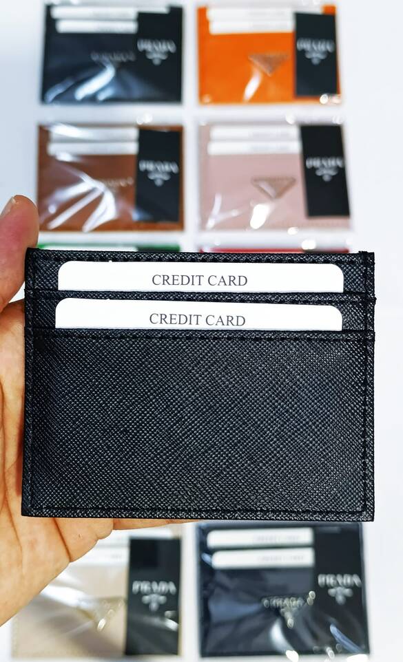 Toptan PRADA Metal Logo Amblemli Kartlık Cüzdan 