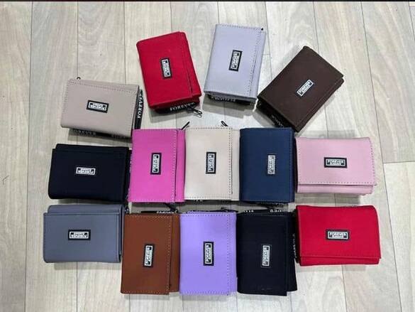 Toptan Takoz Model Logolu Bayan Para Cüzdanı